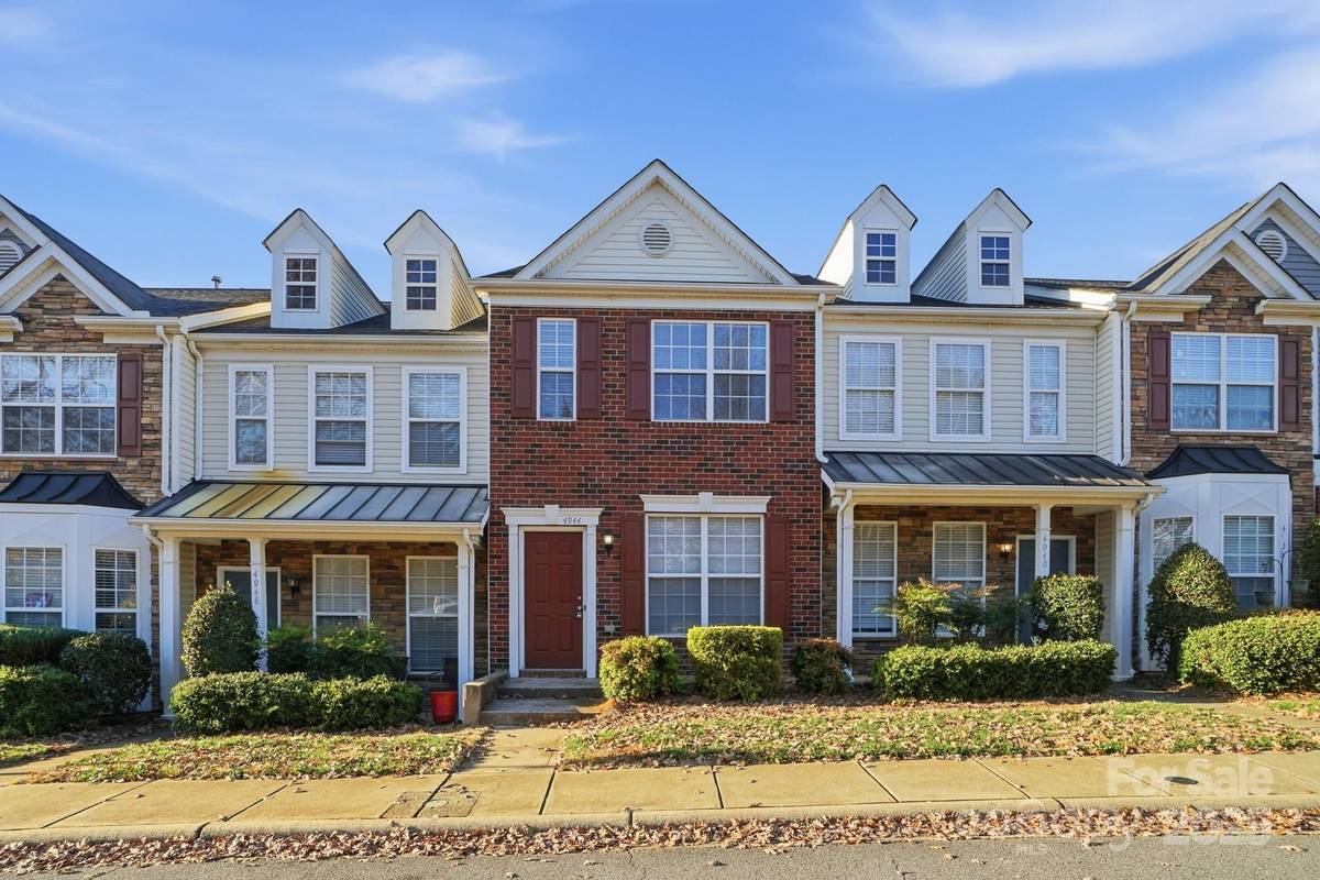 4944 Kotlik DR, Charlotte, NC 28269