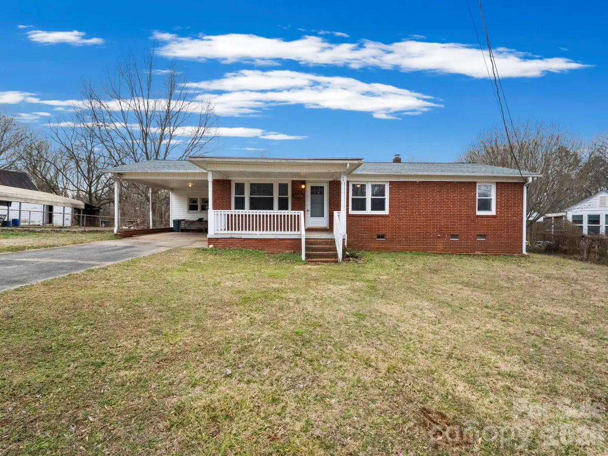 309 Green ST, Lincolnton, NC 28092