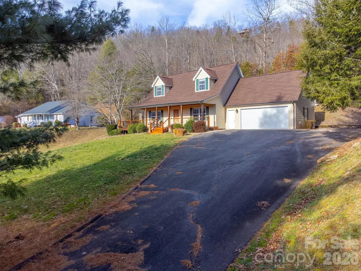 161 Rock Field WAY, Sylva, NC 28779