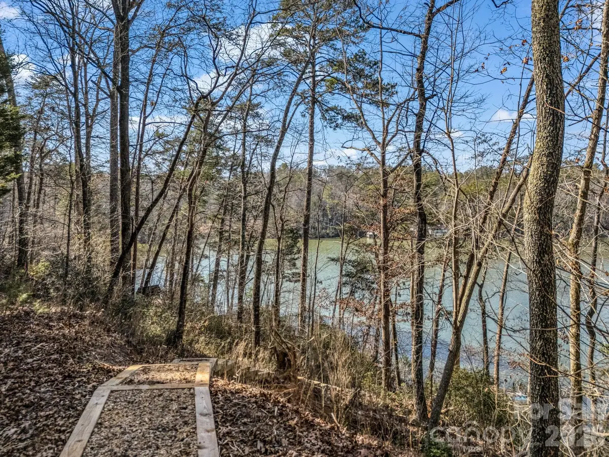 00 Hawk Ridge DR #8, Mill Spring, NC 28756