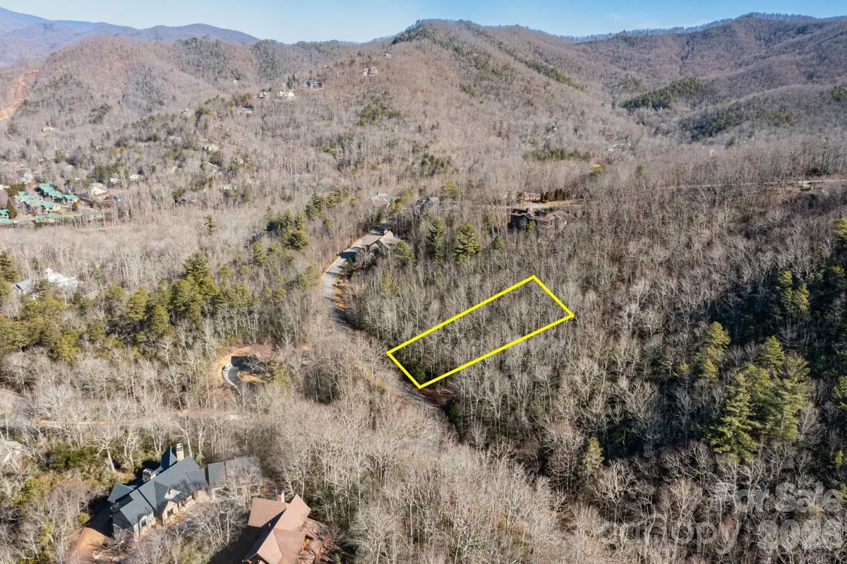 204 Settings BLVD #247, Black Mountain, NC 28711