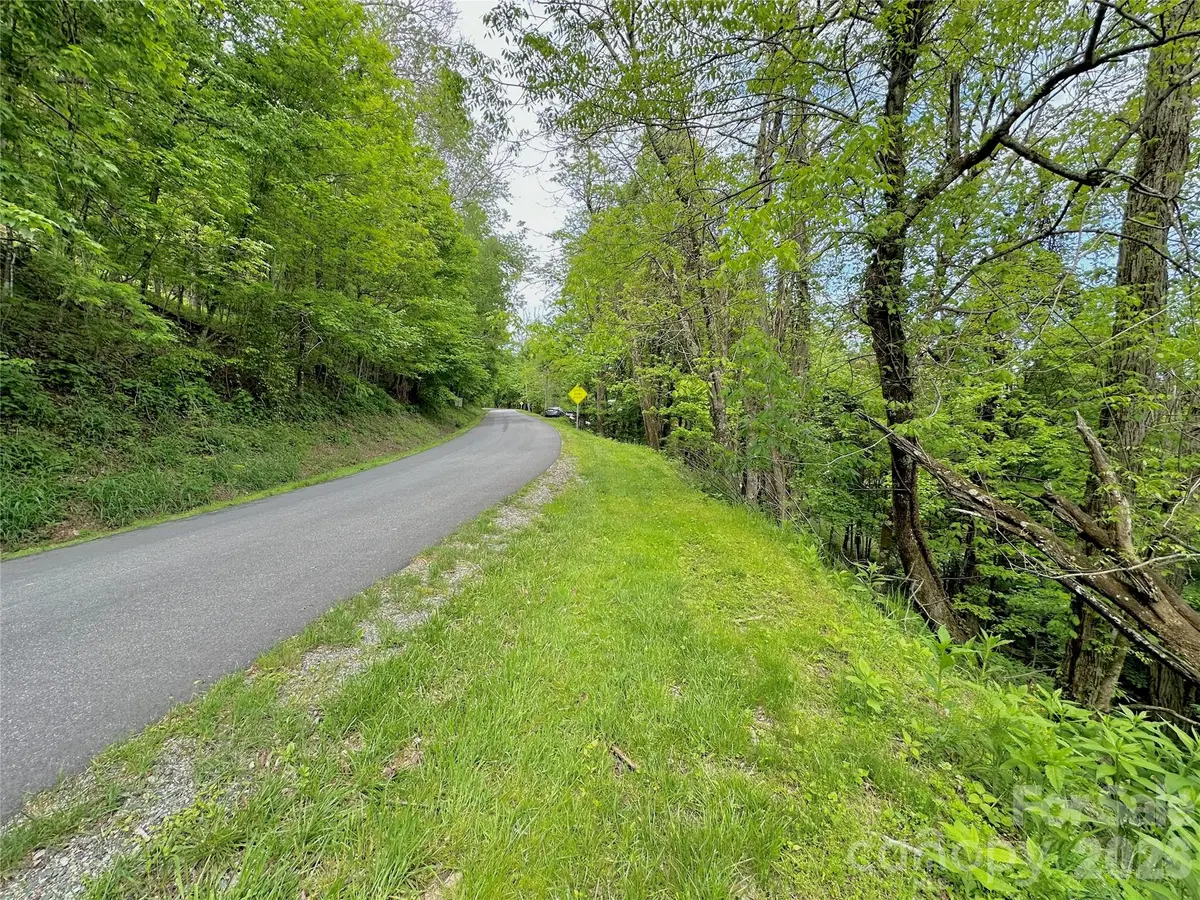 TBD Alpine DR, Seven Devils, NC 28604