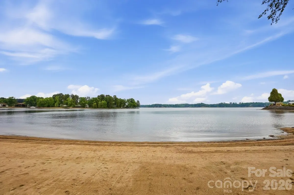 4737 Betty Davis DR, York, SC 29745