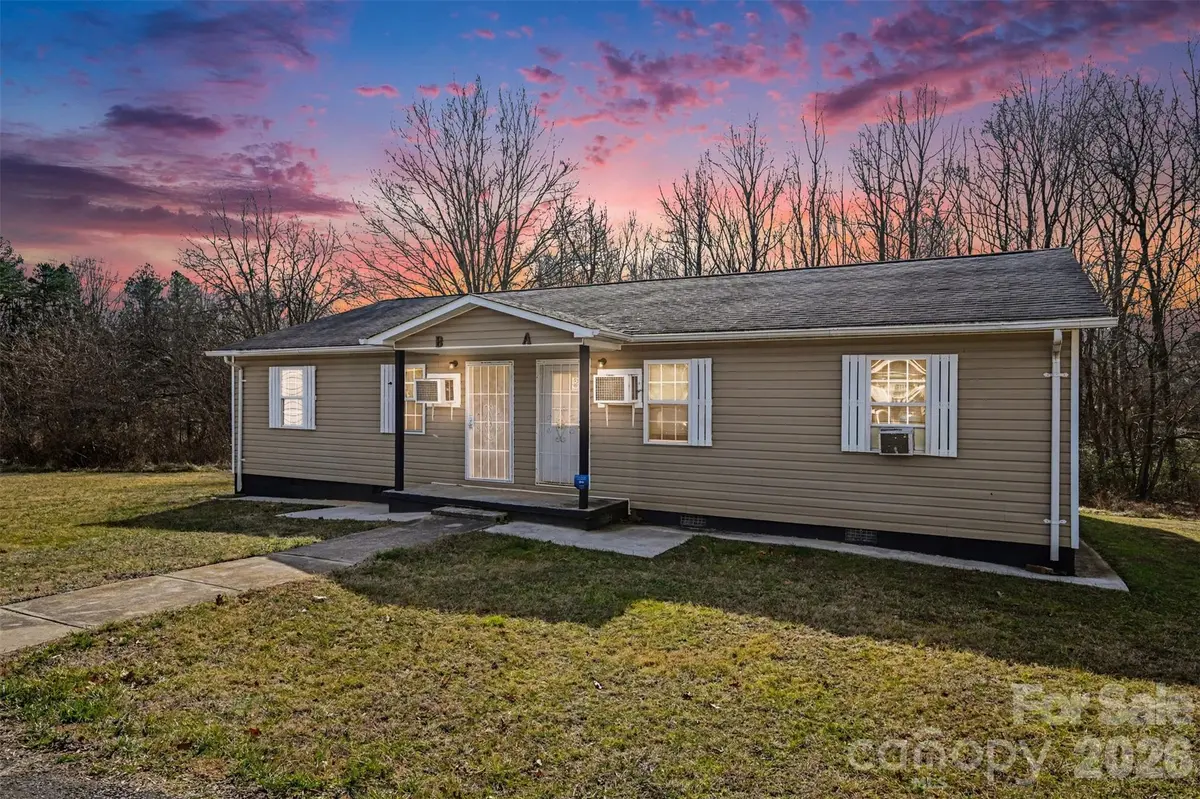 400 N Boundary ST, East Spencer, NC 28144
