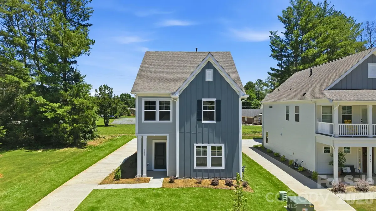 4009 Grommet CT, Matthews, NC 28105