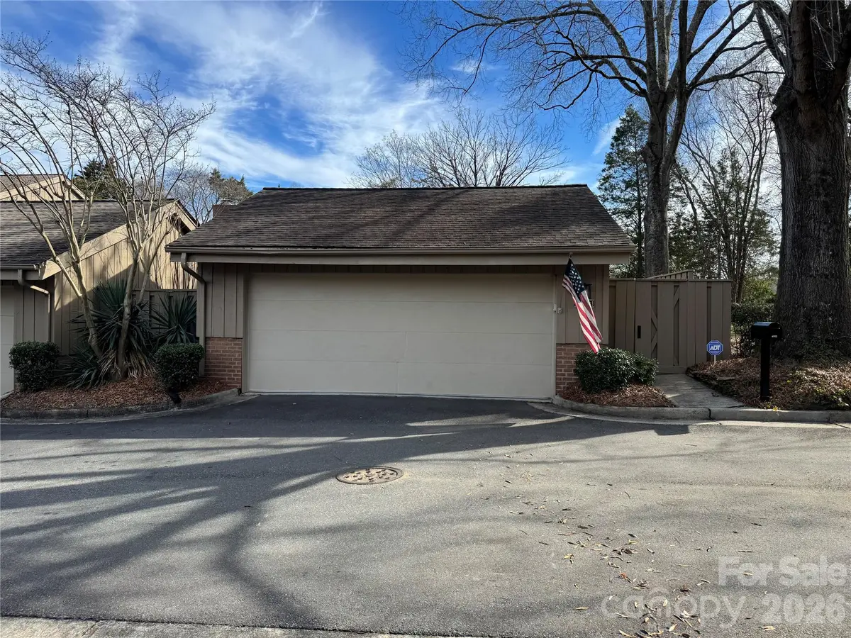 4913 Torrey Pines CT, Charlotte, NC 28226