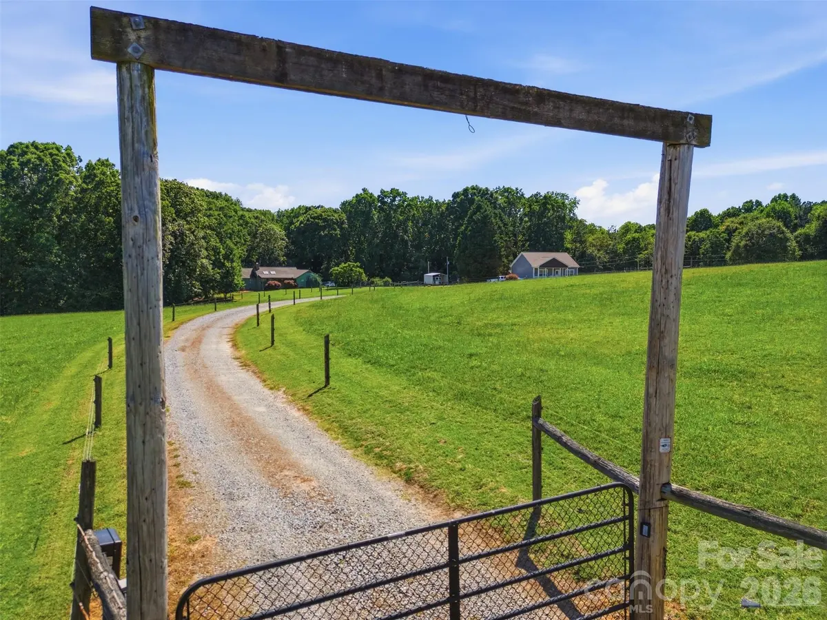 4242 John Ritchie RD, Iron Station, NC 28080