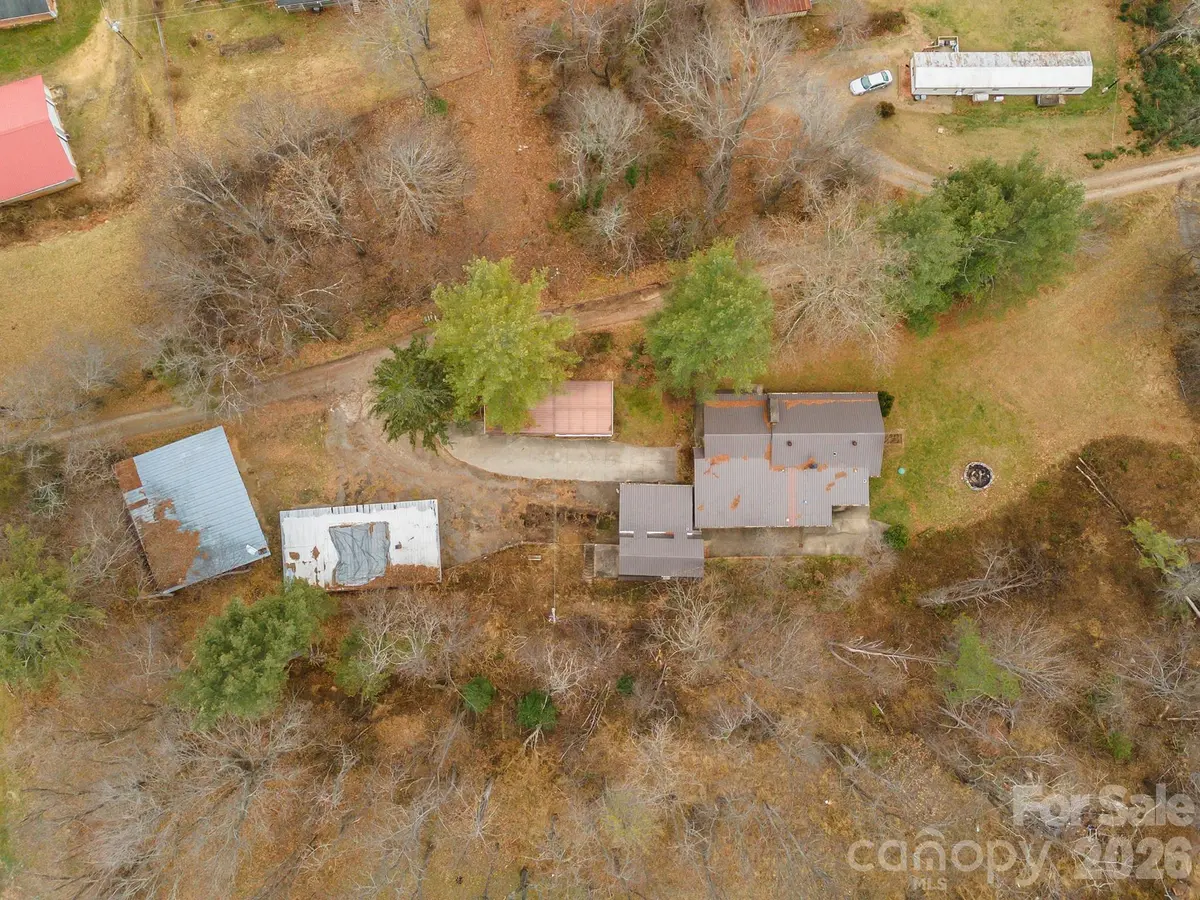 175 & 179 River LN, Canton, NC 28716