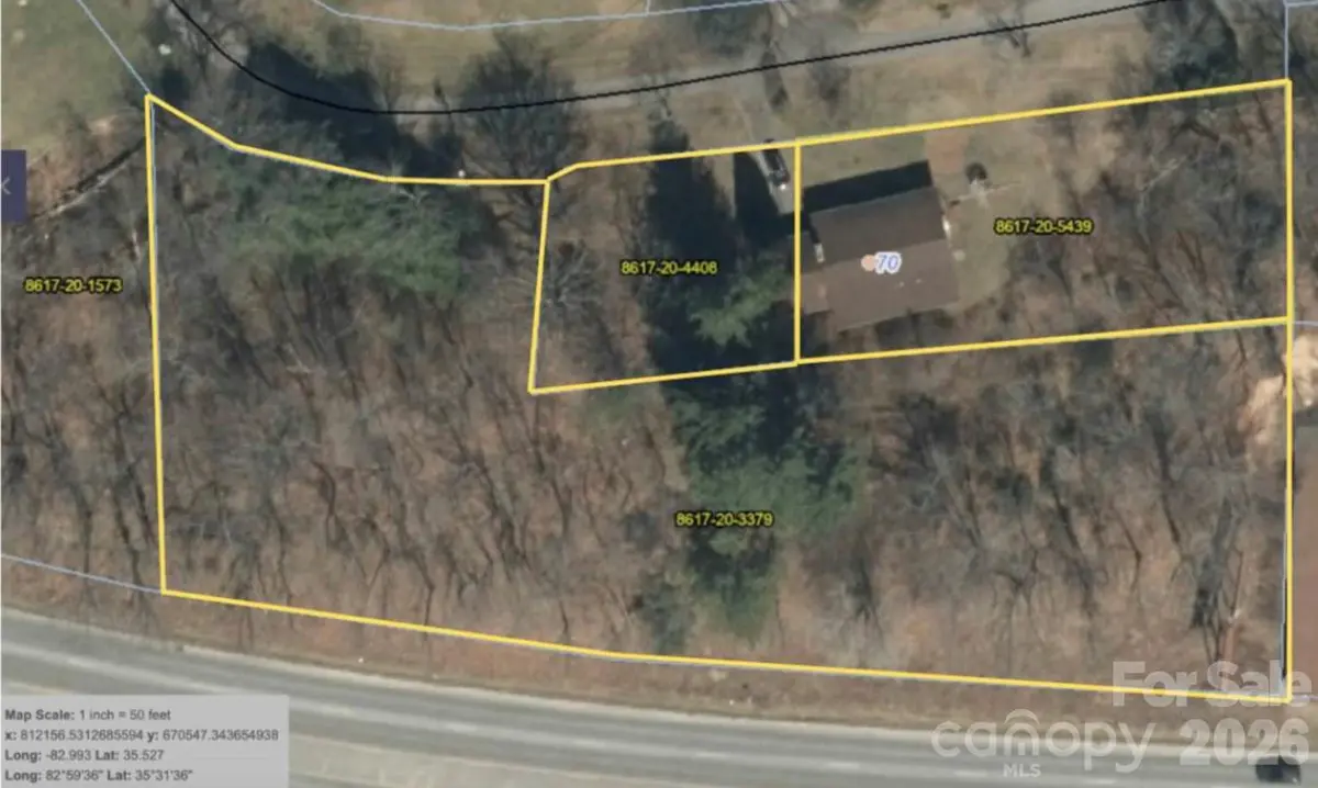 70 Winchester DR, Waynesville, NC 28785