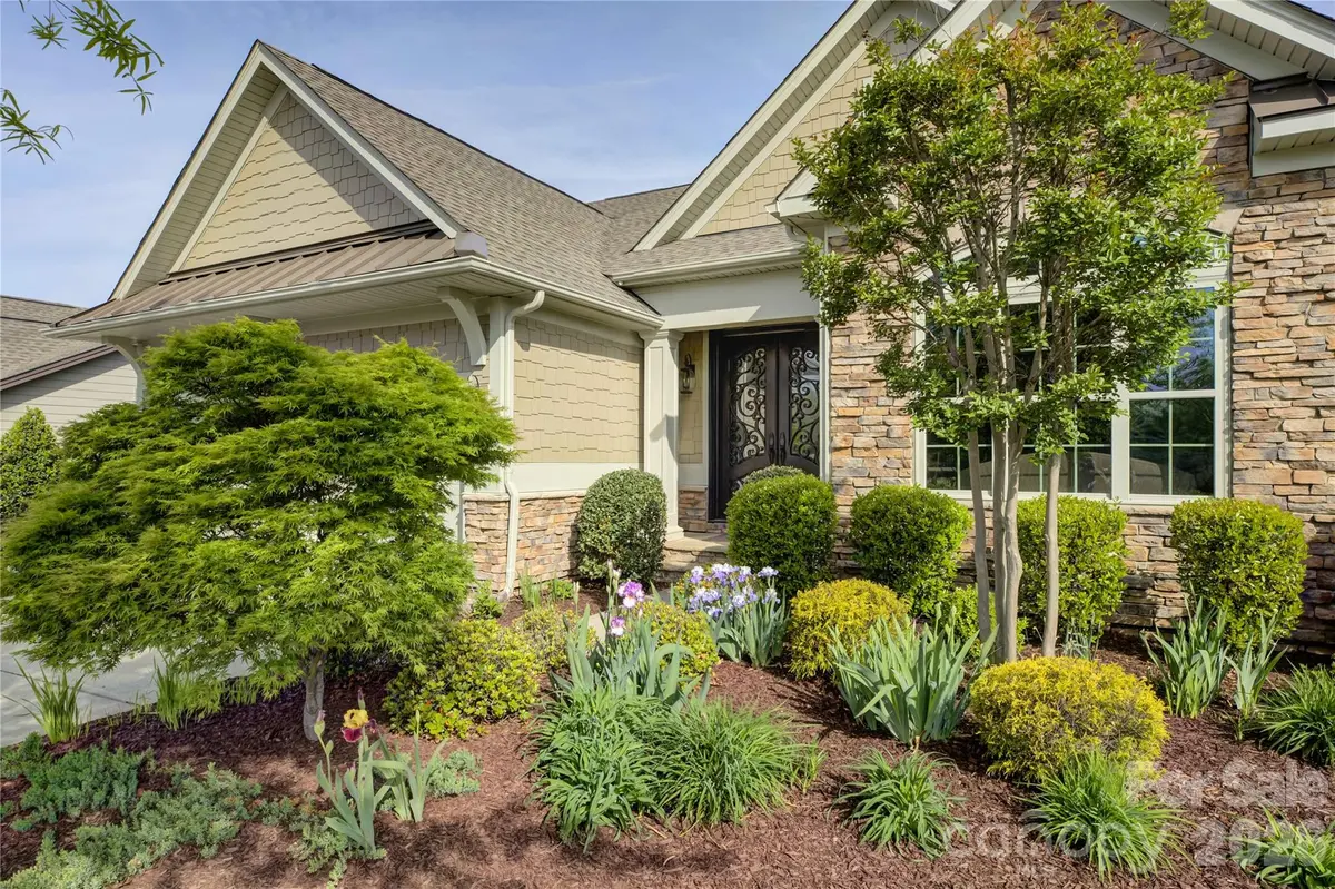 14802 Creeks Edge DR, Charlotte, NC 28278
