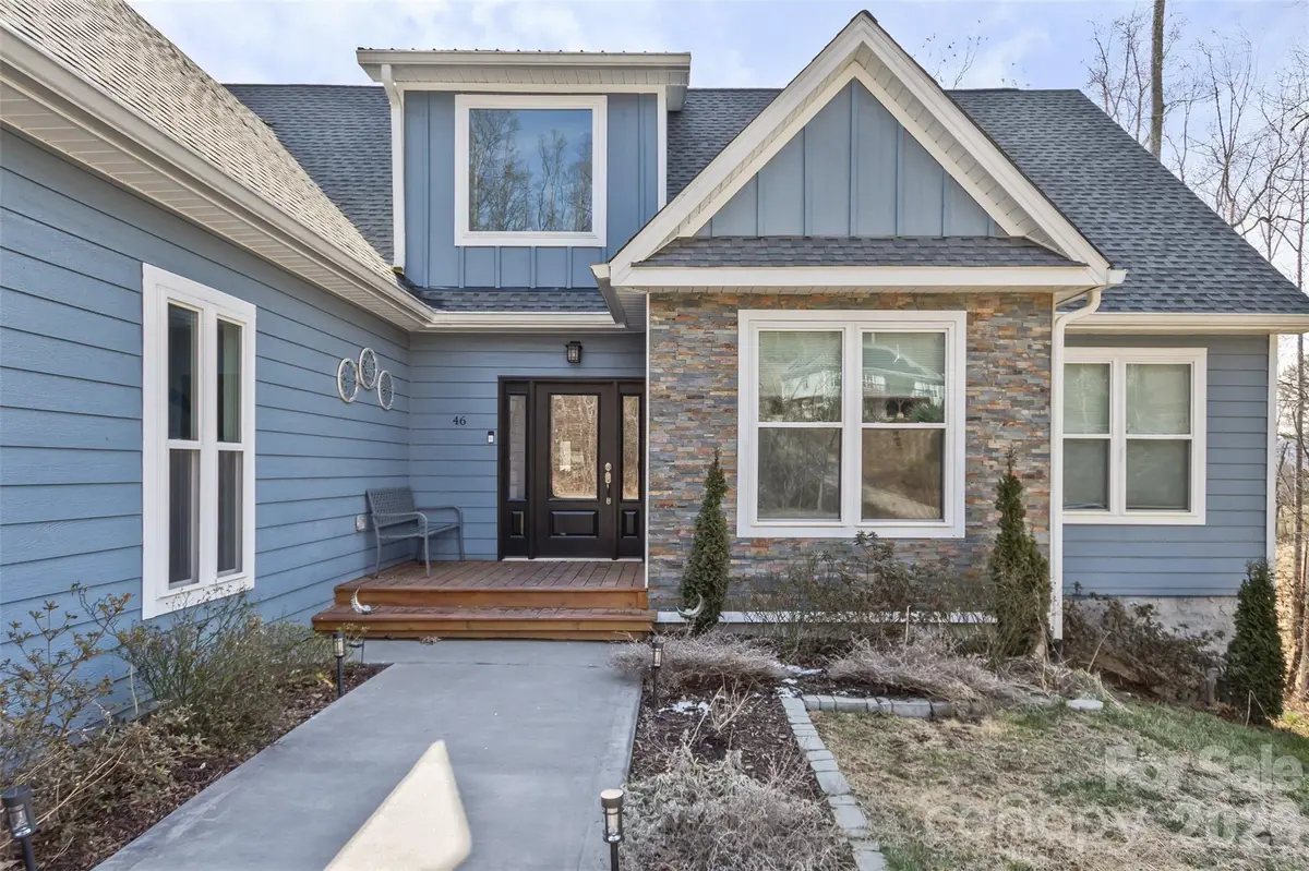 46 Carden DR #10, Weaverville, NC 28787