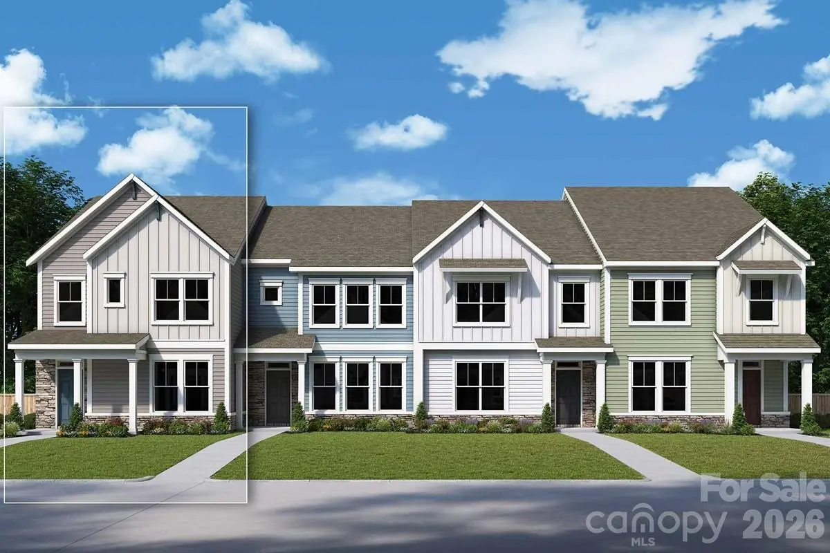 10022 Mamillion DR, Huntersville, NC 28078