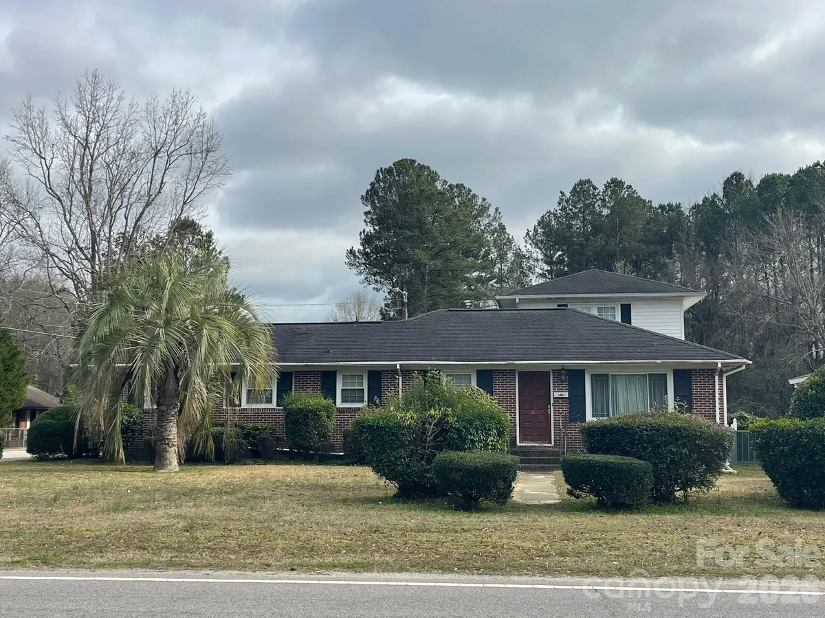 1529 W Market ST, Cheraw, SC 29520