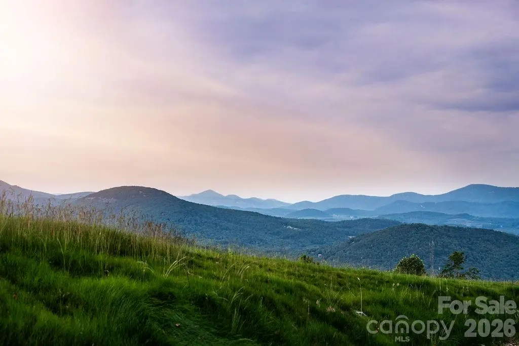 TBD Summit Trail DR #26, Hendersonville, NC 28792