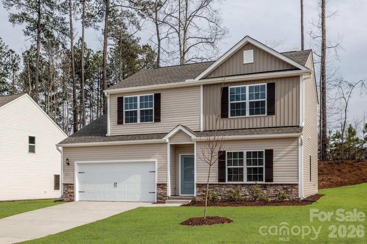 3417 Robindale DR, Winston Salem, NC 27127