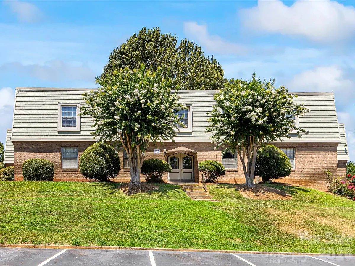 2616 Park RD #B, Charlotte, NC 28209