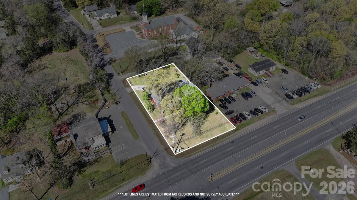 2108 S Cannon BLVD, Kannapolis, NC 28083