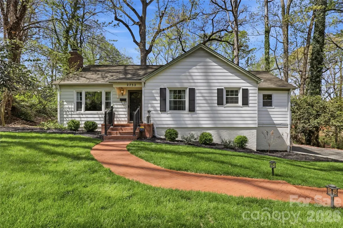 2732 Temple LN, Charlotte, NC 28205