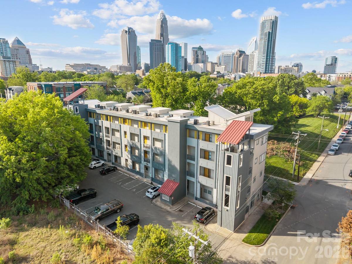 514 W 10th ST #403, Charlotte, NC 28202