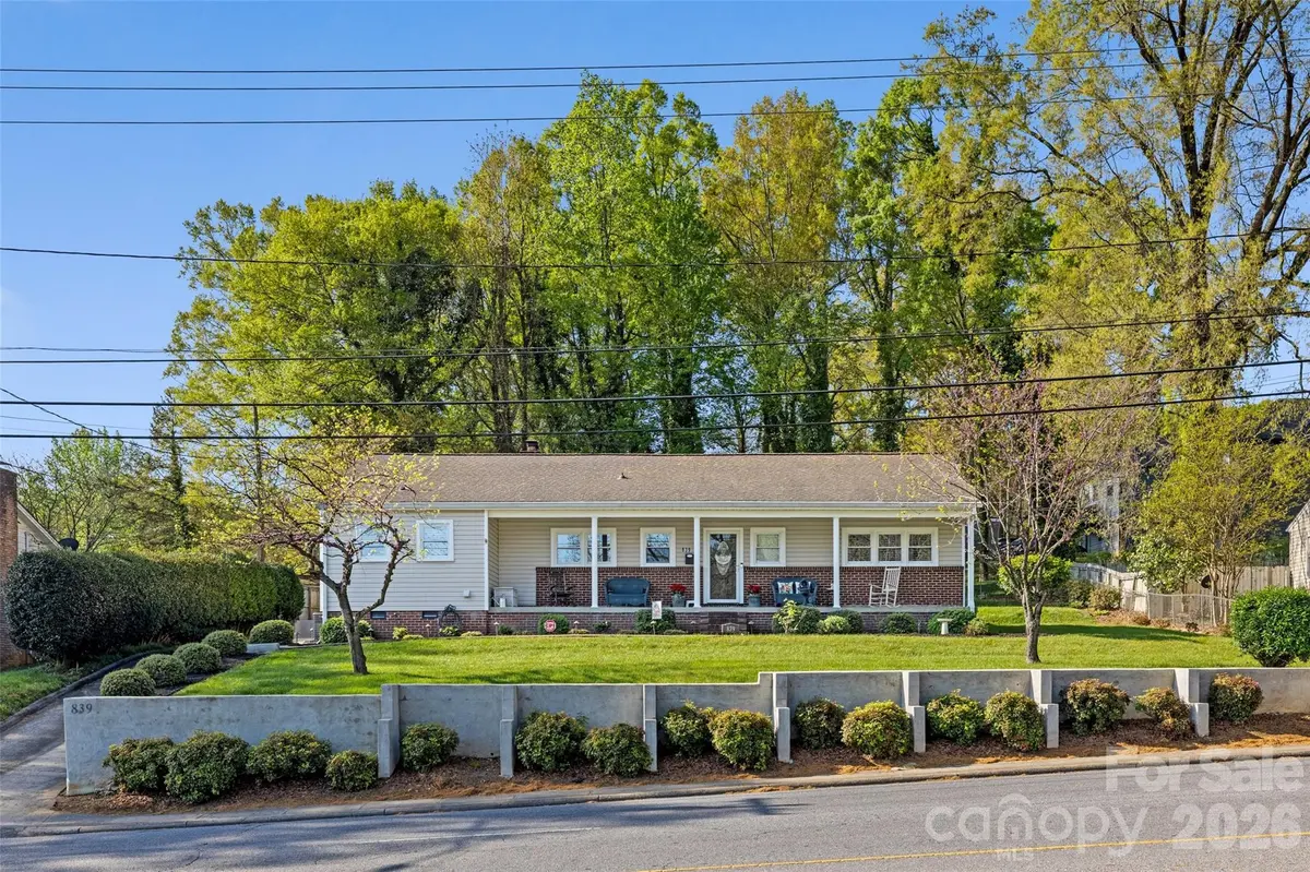 839 W Garrison BLVD, Gastonia, NC 28052
