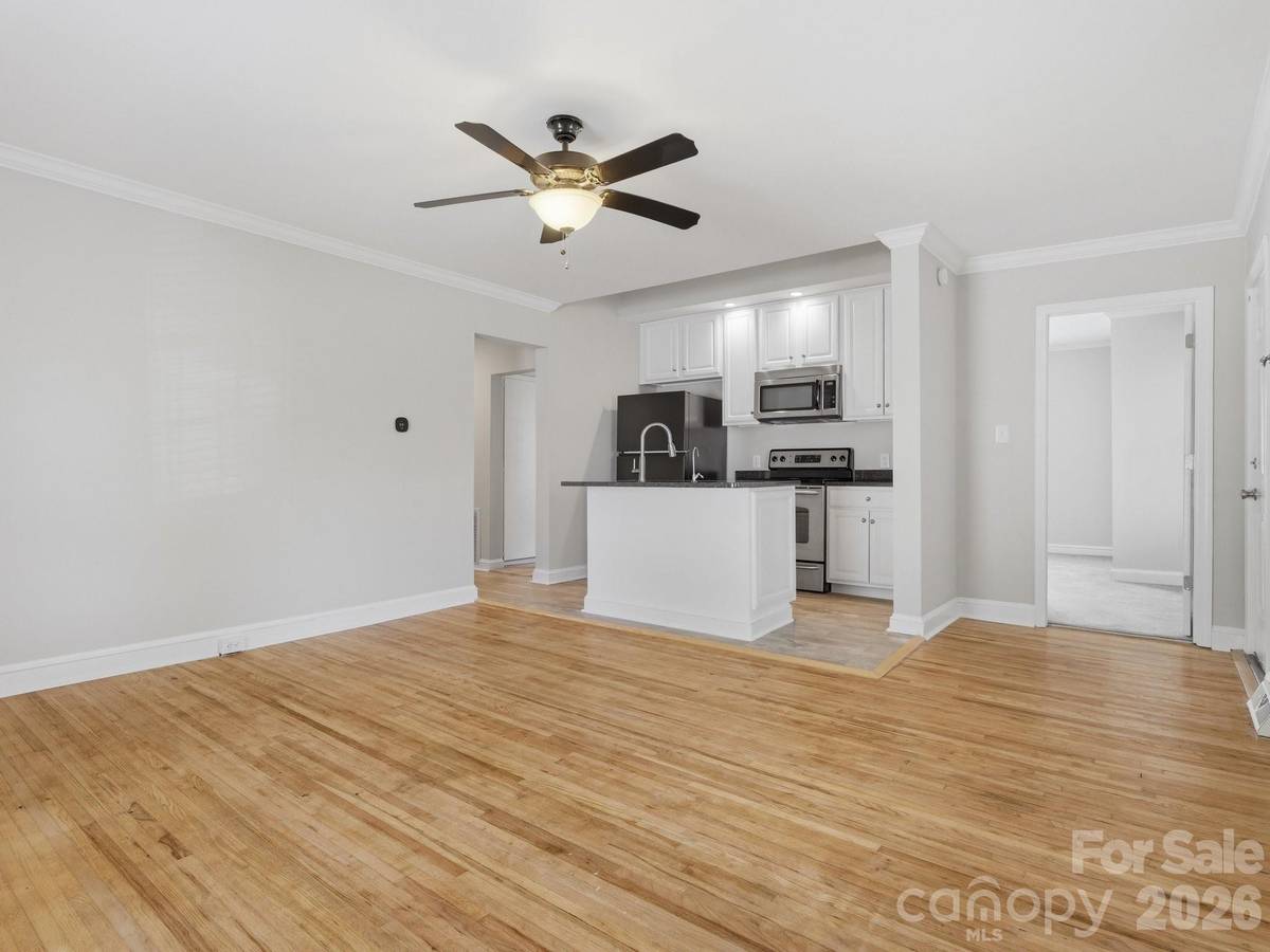 158 NW Academy ST, Concord, NC 28025