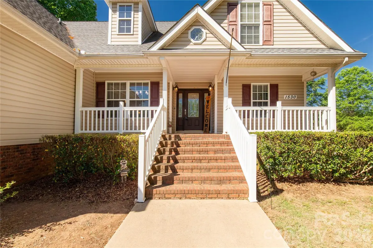 1530 Danlee DR, Lancaster, SC 29720