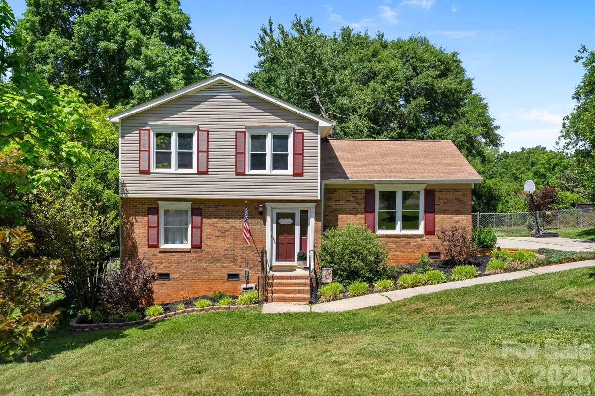 3306 Tamworth LN, Gastonia, NC 28052