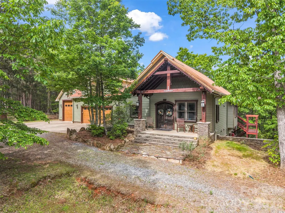 174 Rock RDG, Lake Lure, NC 28746