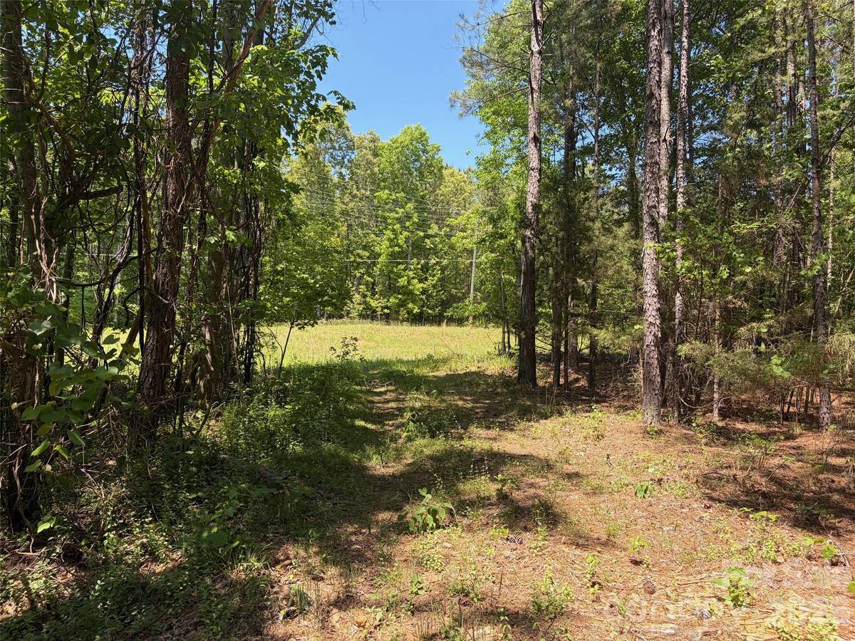 2607 Lockhart HWY, Union, SC 29379