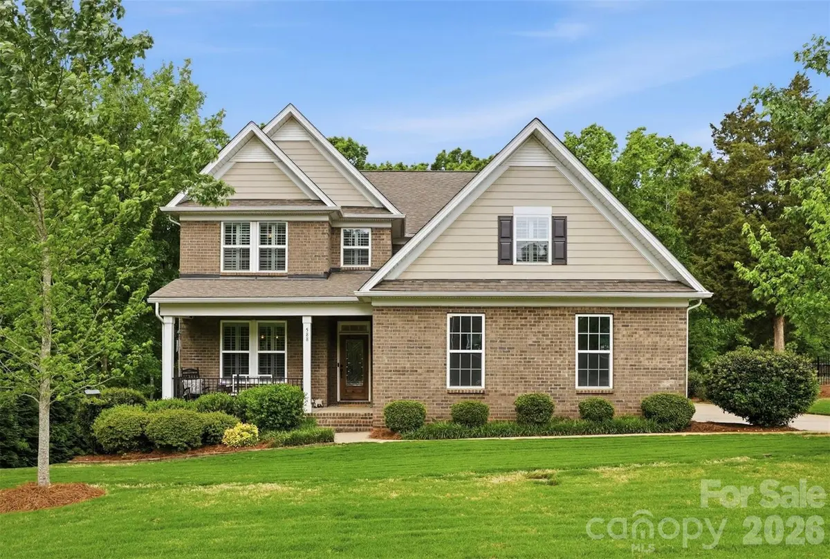 588 Highland Ridge PT, Clover, SC 29710
