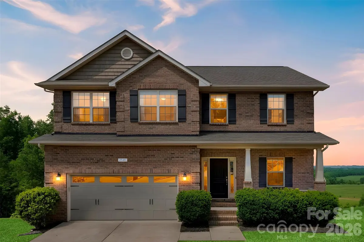 2548 Flintshire LN, Gastonia, NC 28056
