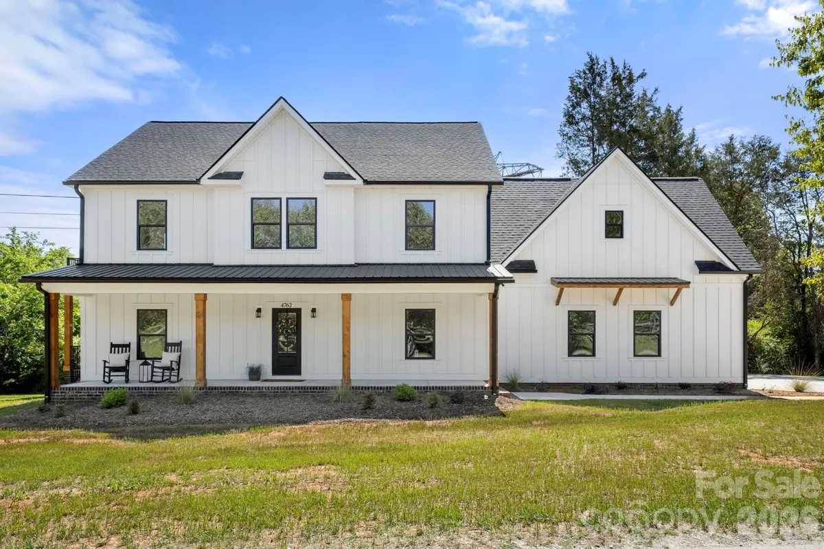 4762 Lazy LN, Denver, NC 28037
