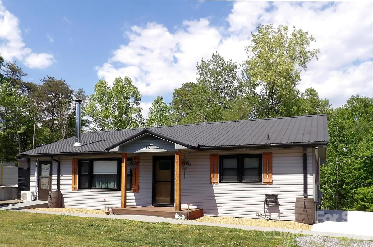 332 Epley DR, Marion, NC 28752