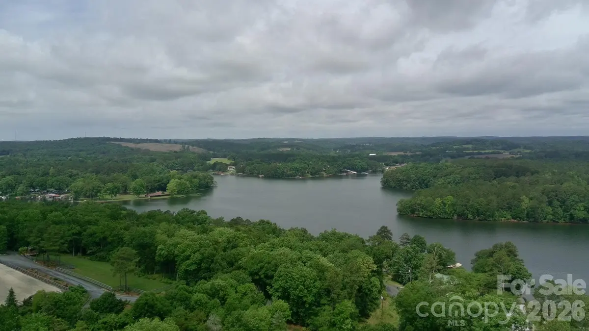 000 Berry Hill DR #717, Norwood, NC 28128
