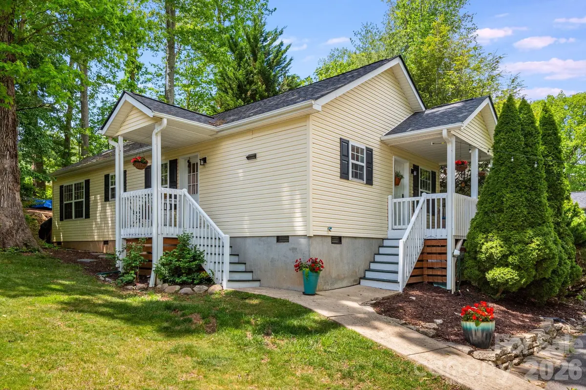 112 Shadowlawn DR, Asheville, NC 28806