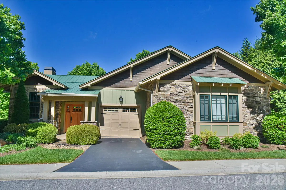 52 Mandolin DR #52, Black Mountain, NC 28711