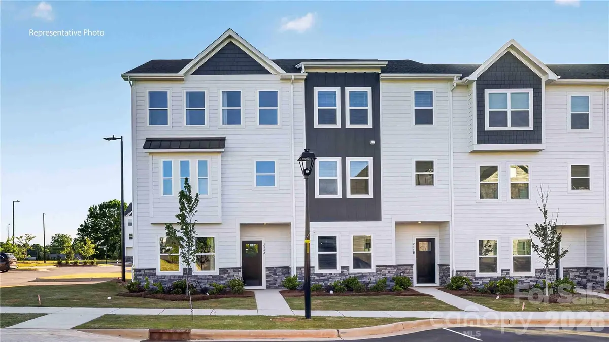 226 E Morehouse AVE #TWNH C, Mooresville, NC 28117