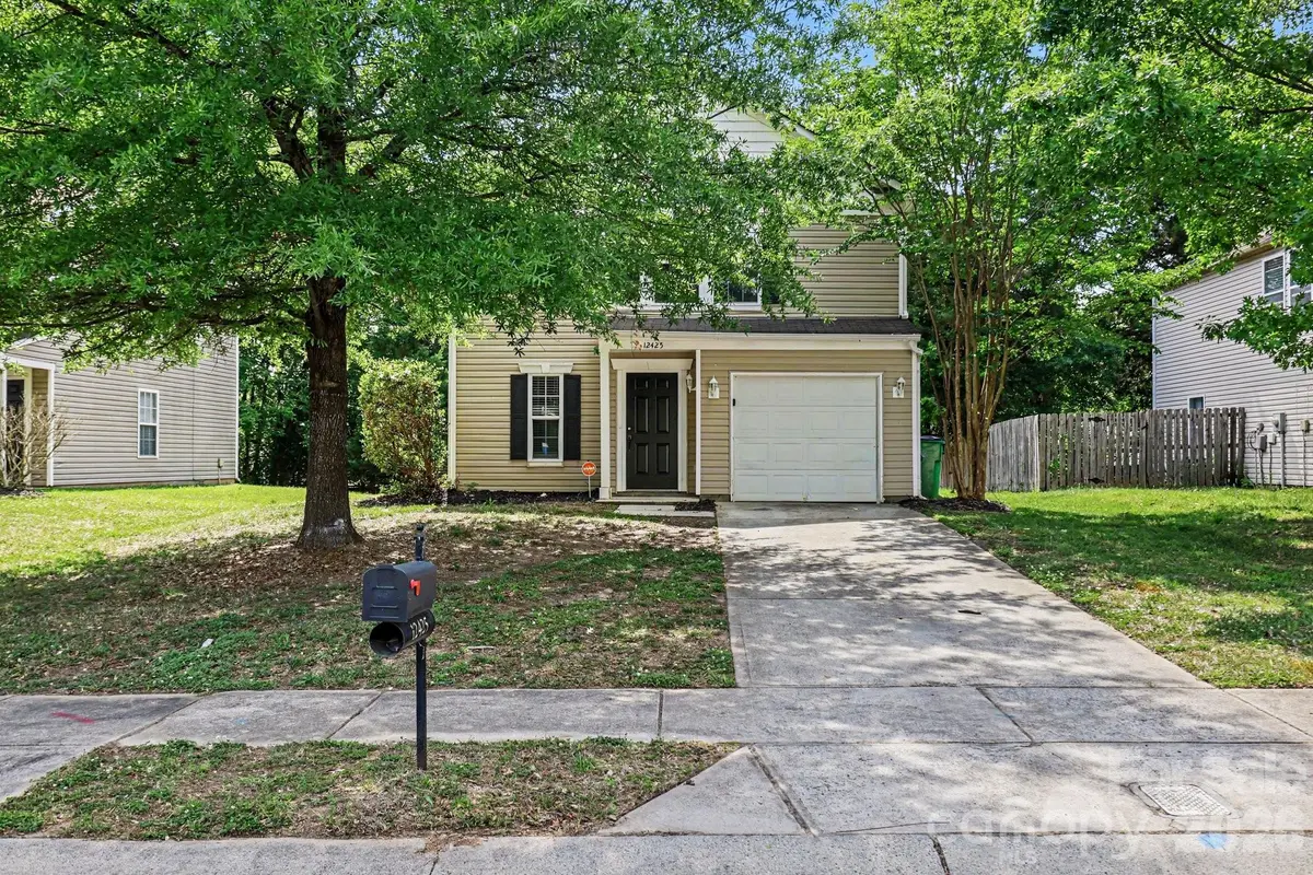 12425 Stowe Acres DR, Charlotte, NC 28262