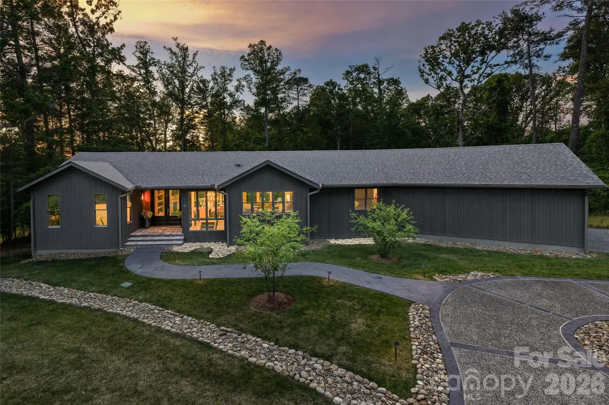 27 Tommy Ray RDG, Weaverville, NC 28787