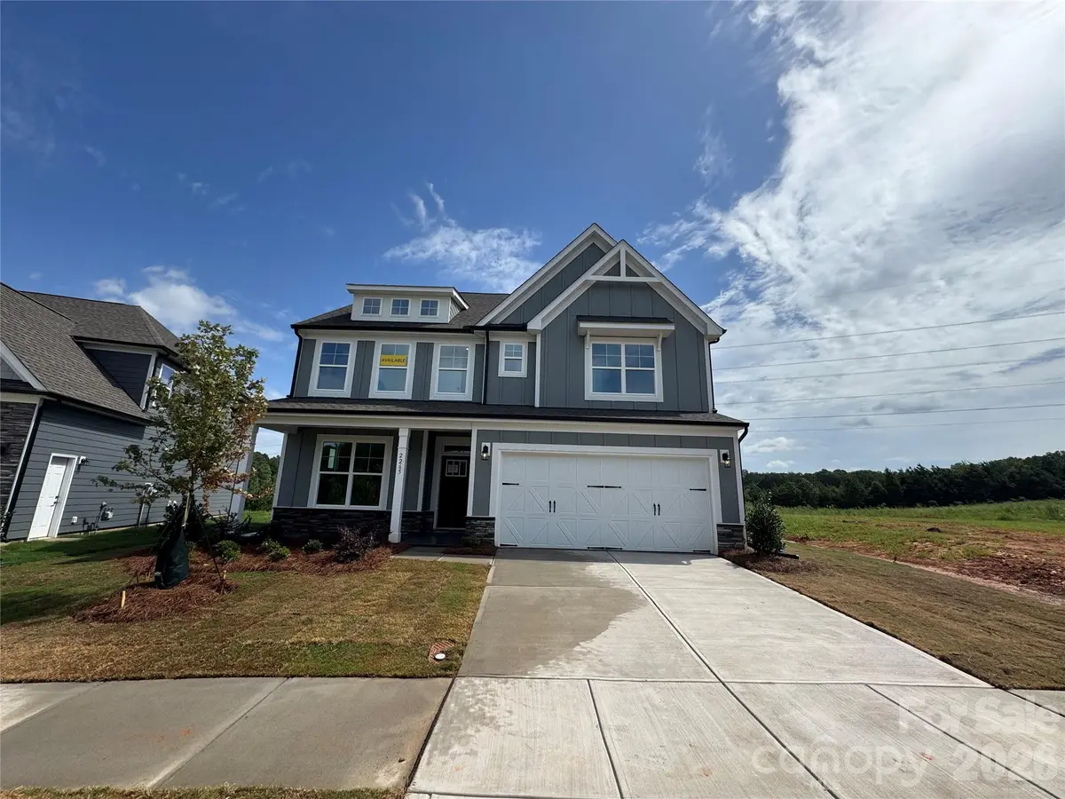 2265 Tabor RD, Sherrills Ford, NC 28673