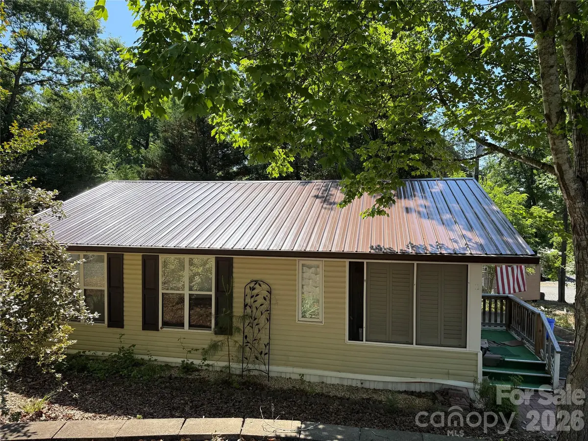 128 Indian Harbor TRL #E147, Mount Gilead, NC 27306