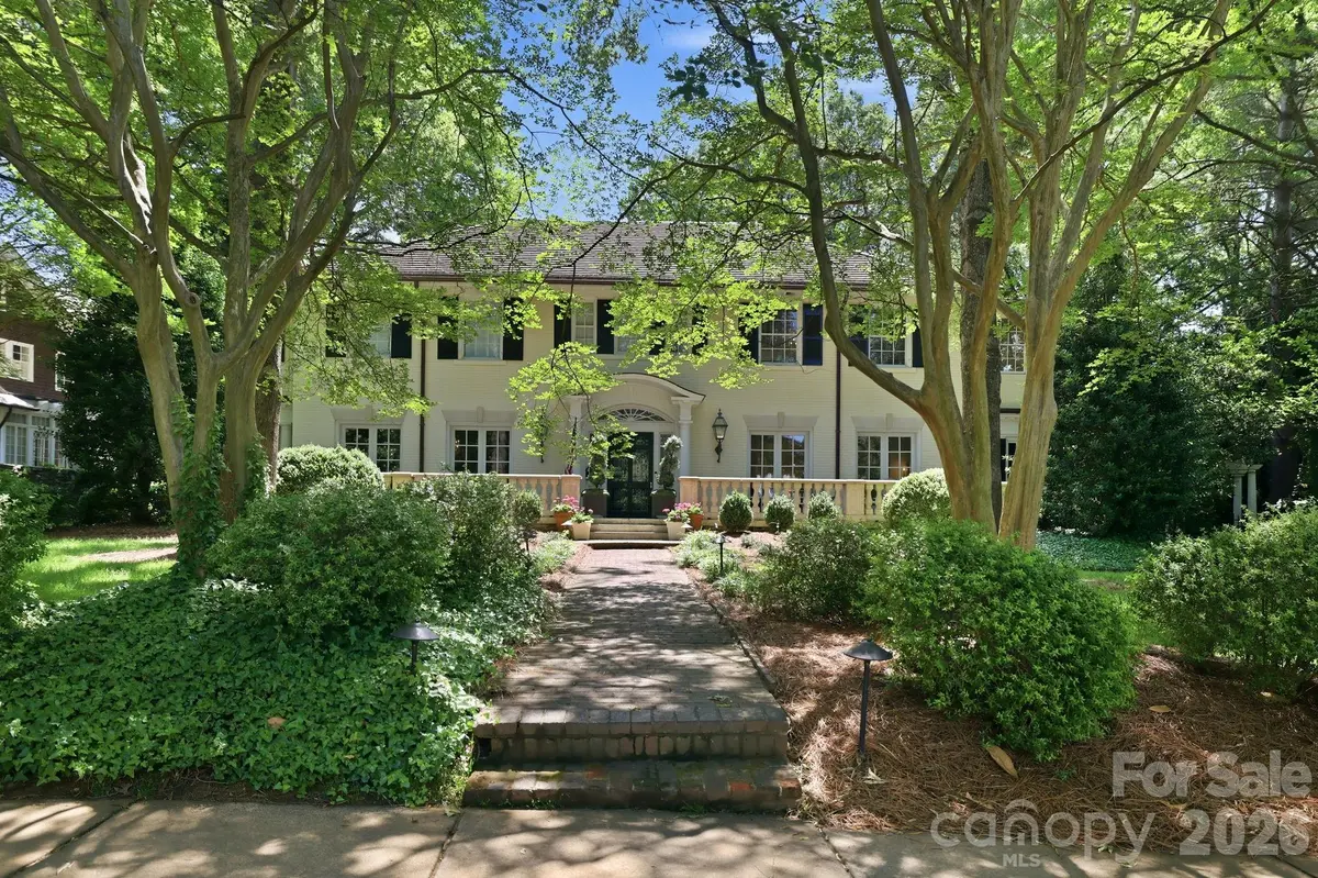937 Granville RD, Charlotte, NC 28207