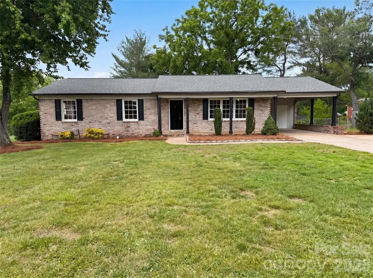 814 Charles RD, Shelby, NC 28152