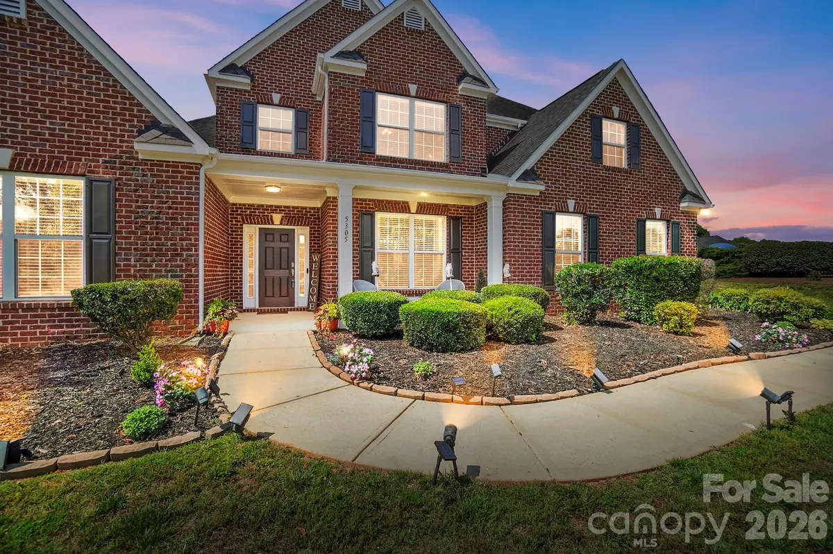 5305 Radcliffe DR, Waxhaw, NC 28173