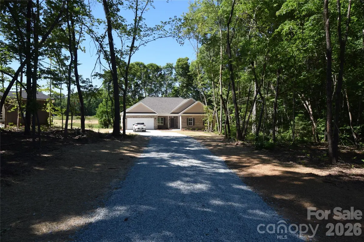 3004 Buffet LN, Monroe, NC 28110