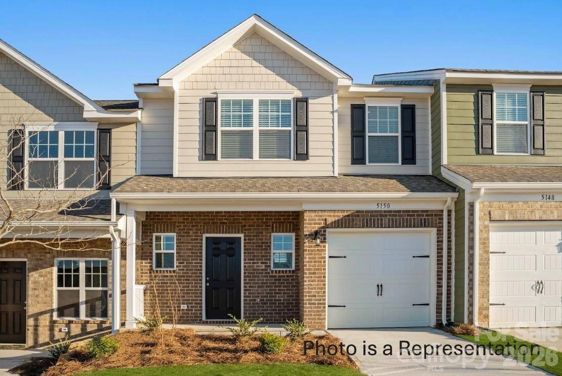 4132 Olympus AVE #303, Gastonia, NC 28052