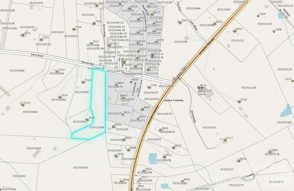 -- Davis RD, Waxhaw, NC 28173