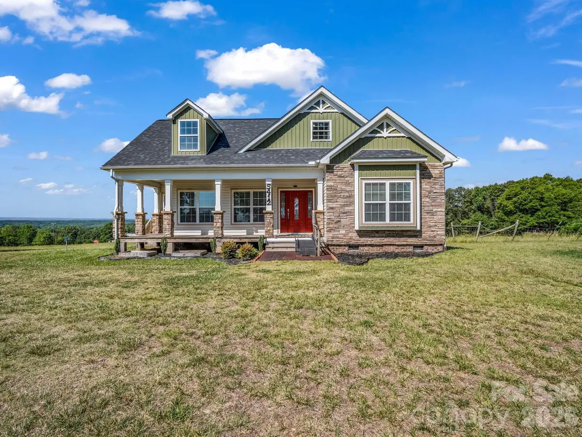 5412 US 221 HWY S, Forest City, NC 28043