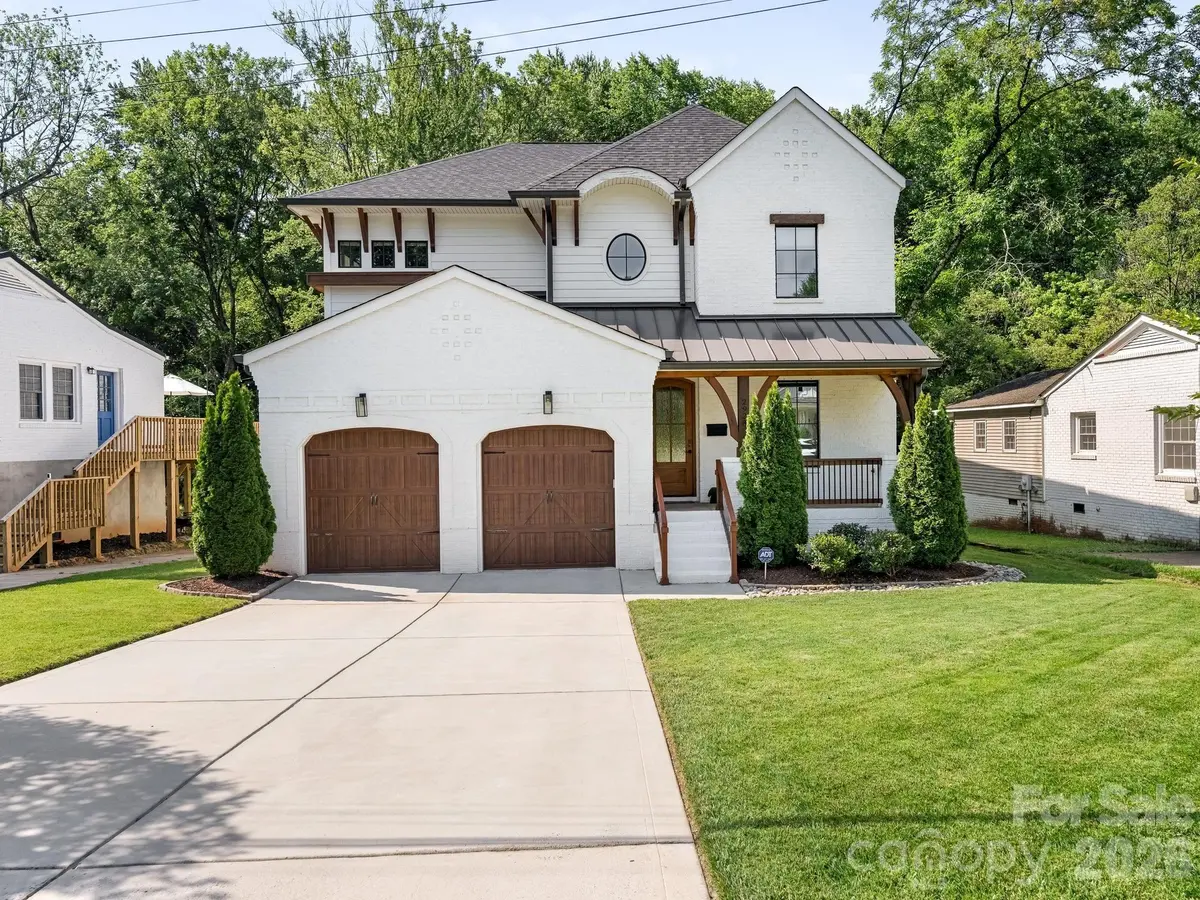 2928 Hanson DR, Charlotte, NC 28207