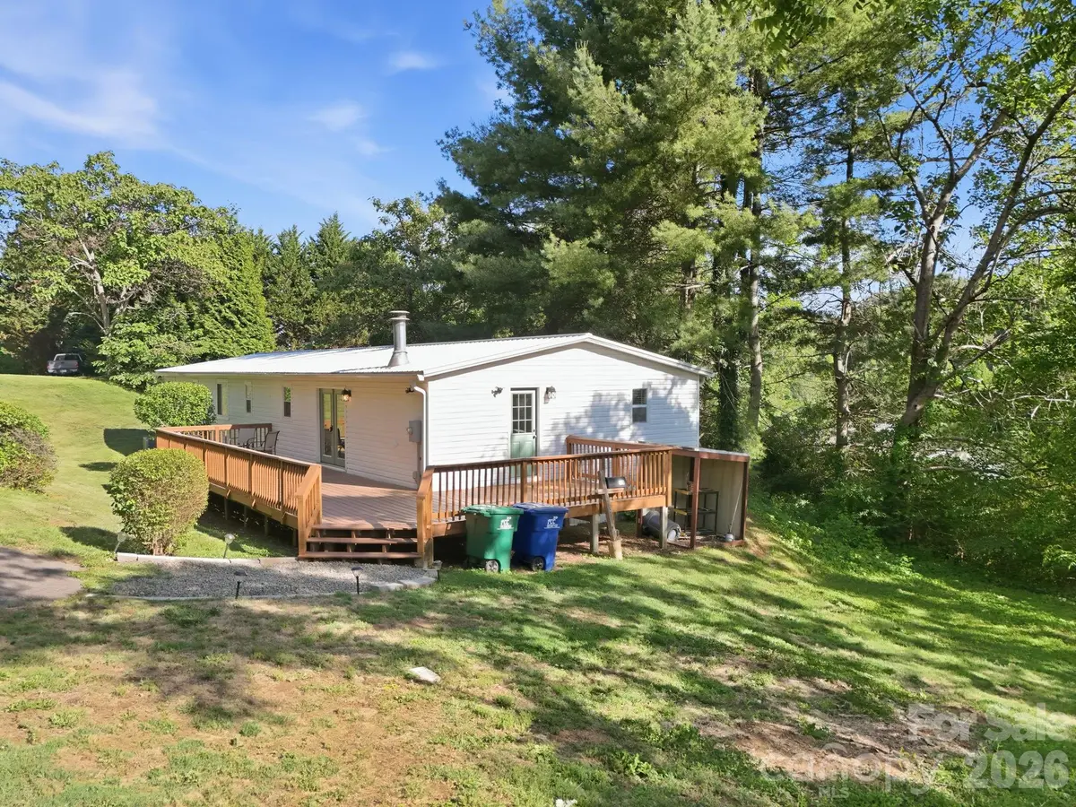 118 Heather DR, Asheville, NC 28806